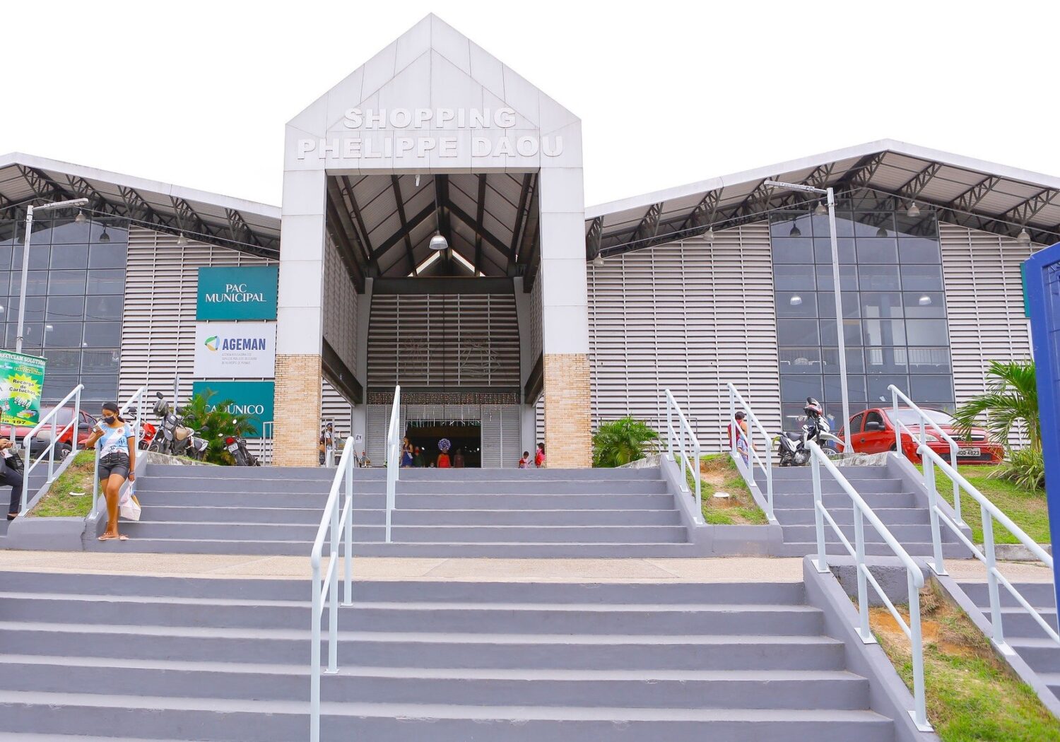 Shopping Phelippe Daou, local do feirão em Manaus